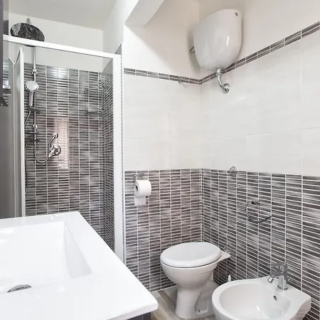 아파트 Old Town Studio Flat